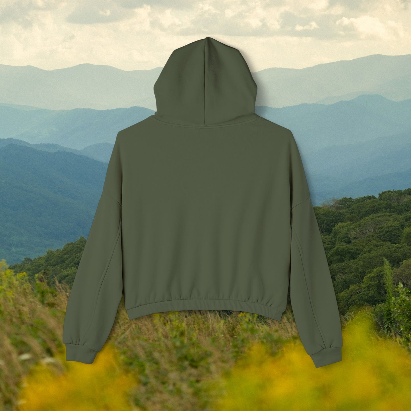 Grizzly Trail Cropped Hoodie