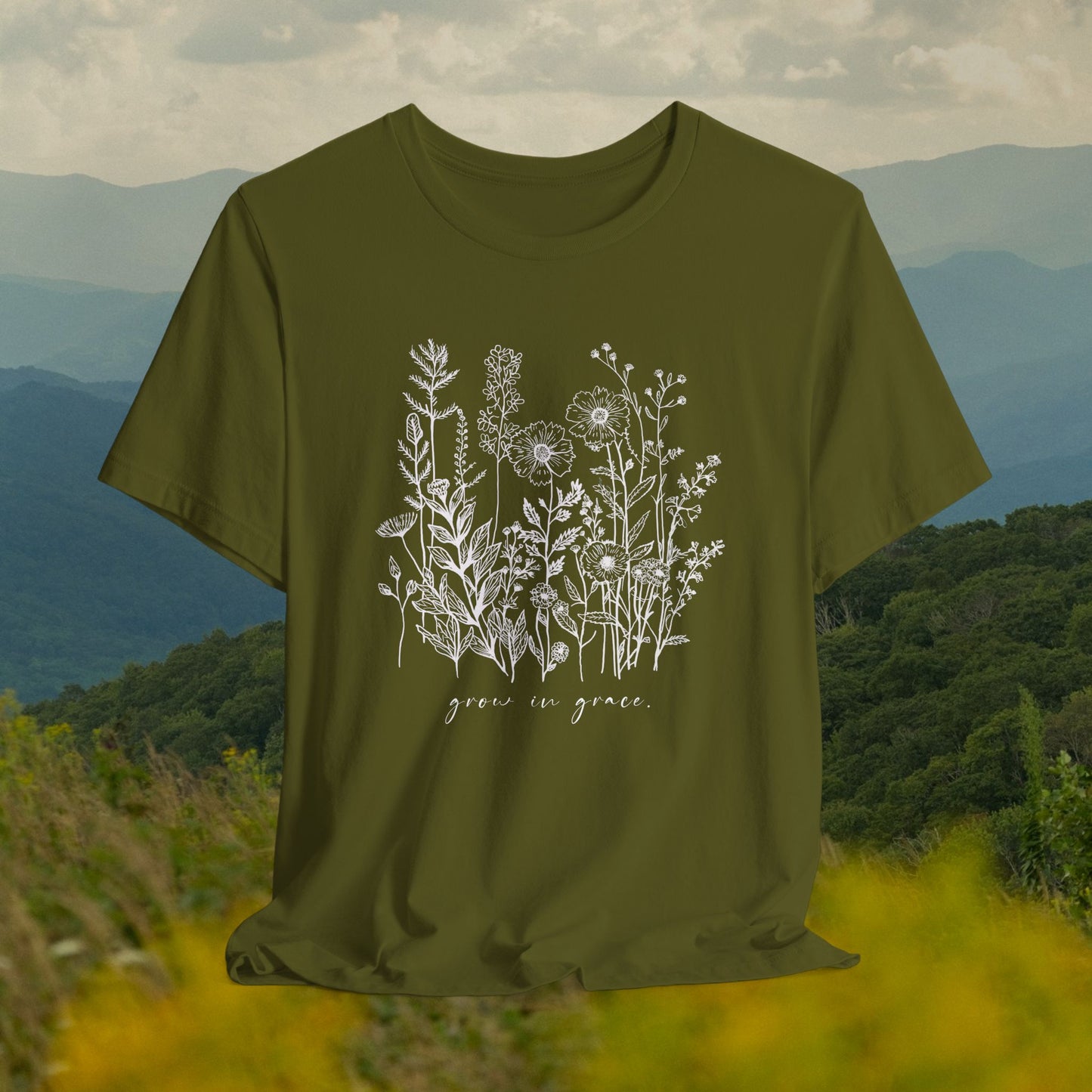 Women's Grow in Grace Graphic Tee