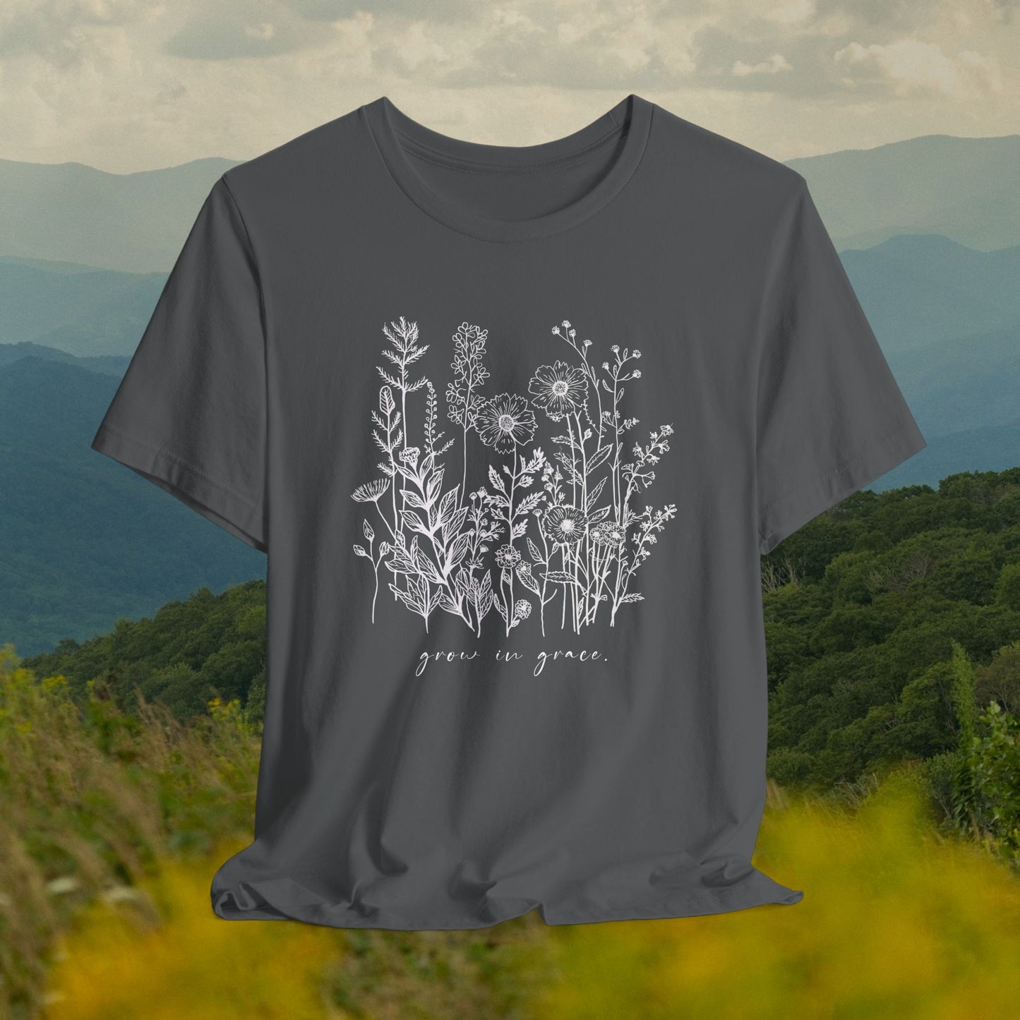 Women's Grow in Grace Graphic Tee