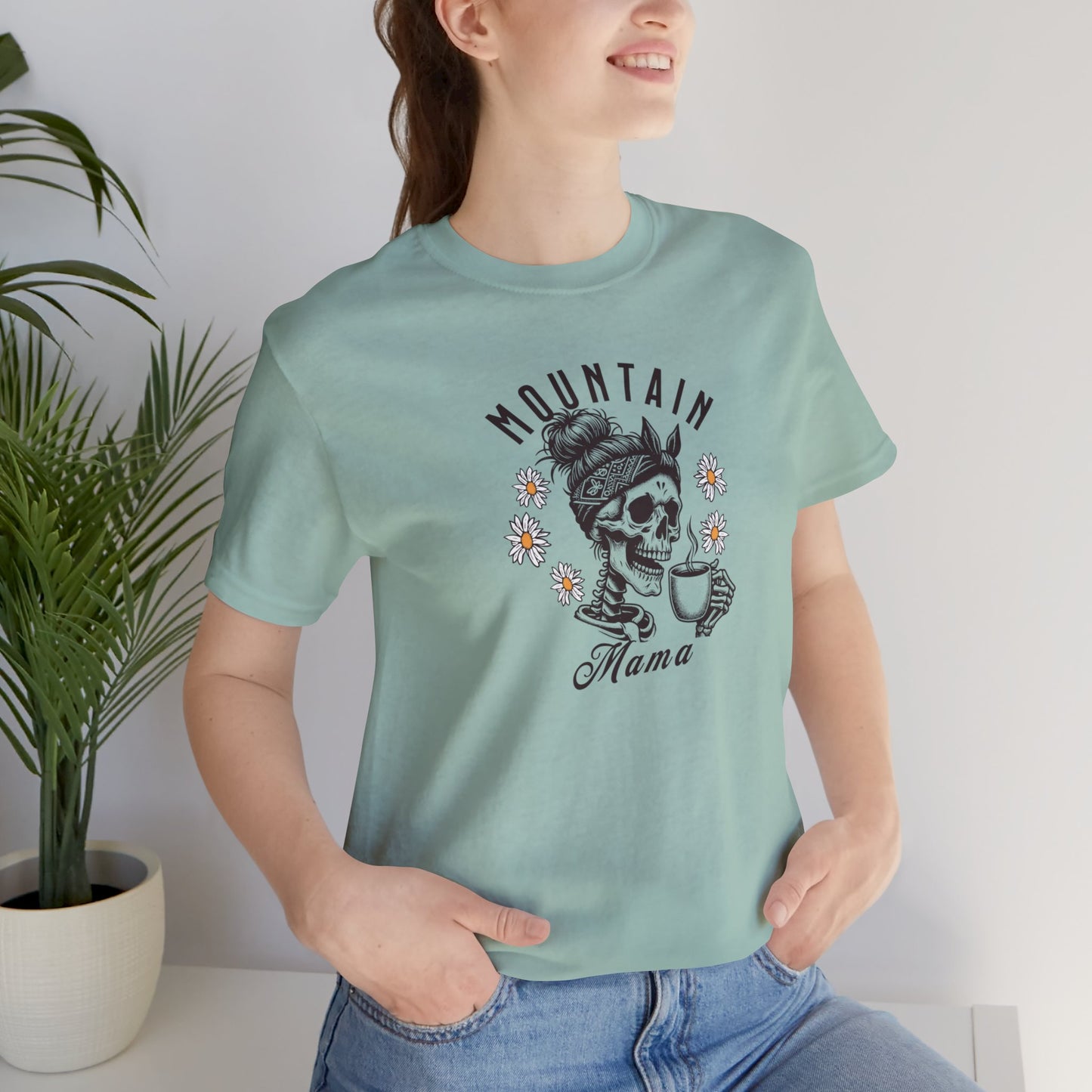 Mountain Mama Graphic Tee