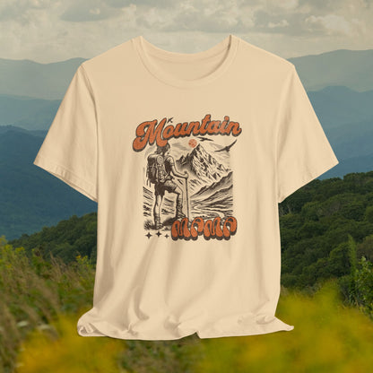 Mountain Mama Graphic Tee