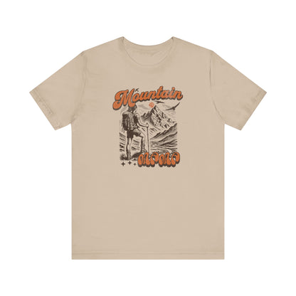 Mountain Mama Graphic Tee