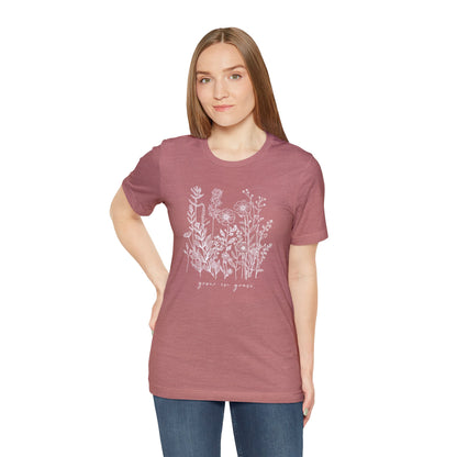 Women's Grow in Grace Graphic Tee - Max Patch Co.