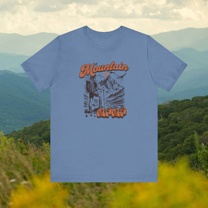 Mountain Mama Graphic Tee