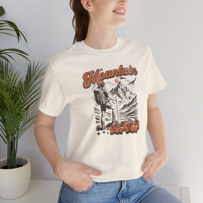 Mountain Mama Graphic Tee