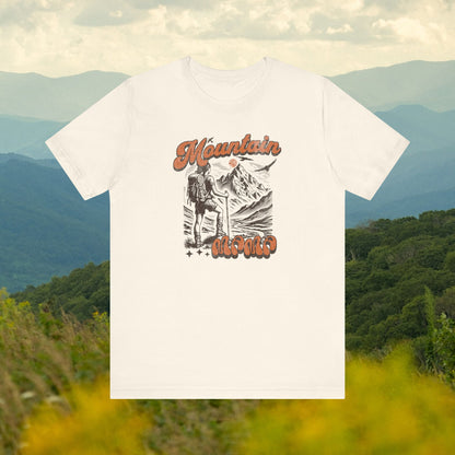 Mountain Mama Graphic Tee