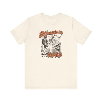 Mountain Mama Graphic Tee