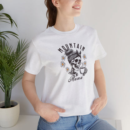 Mountain Mama Graphic Tee